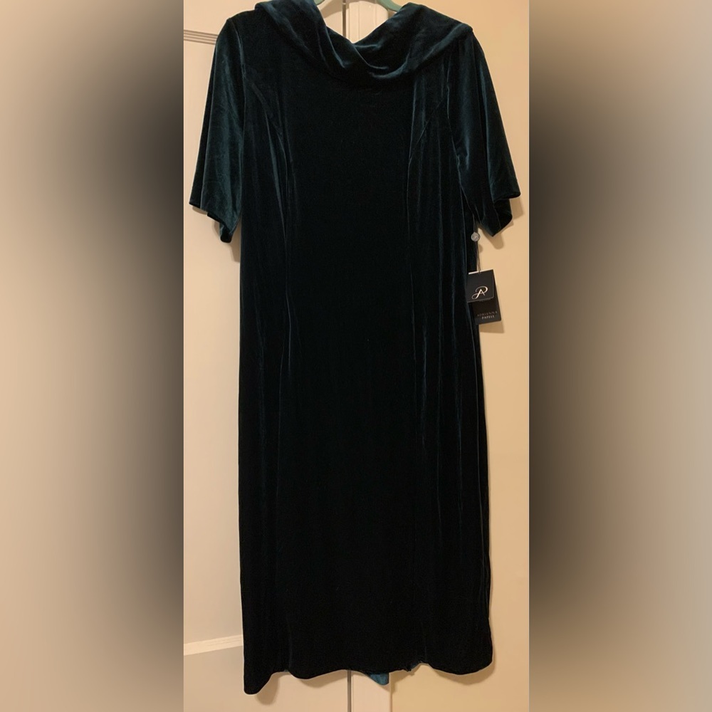 Adriana Papell hunter green velvet dress size 16